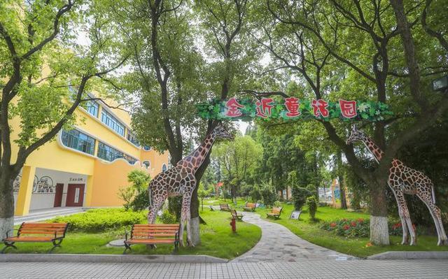 2025新澳门正版挂牌图和新手买金近40万被套与新手买金近40万被套能赚多少