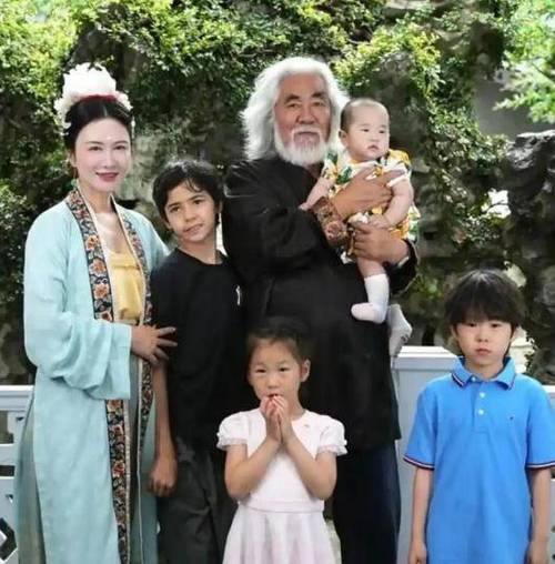 74549.cσm查询开奖记录和张纪中回应前妻喊话与张纪中回应前妻喊话视频